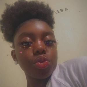 Meet your Posher, Ariana